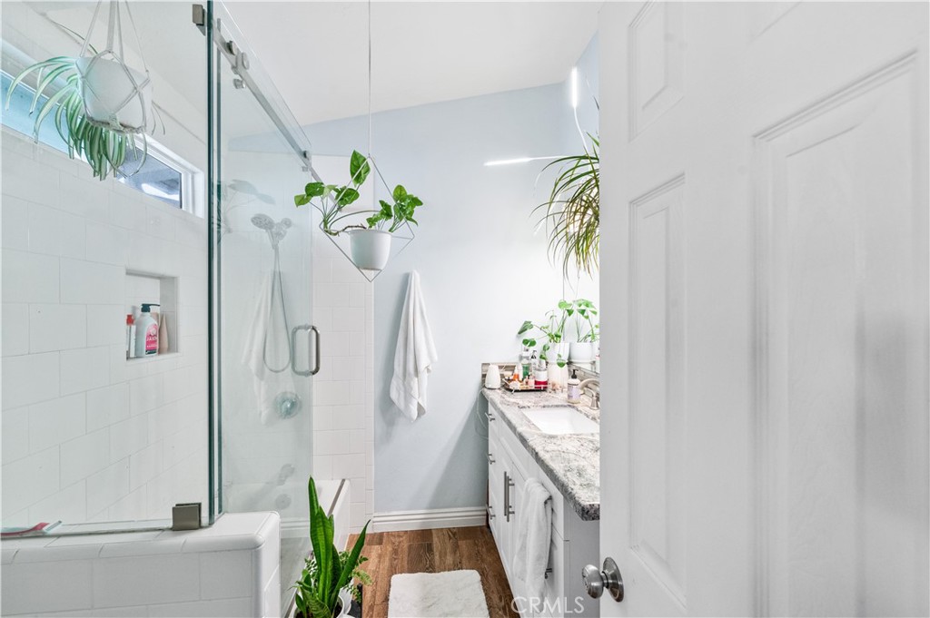 33921 Copper Lantern Street