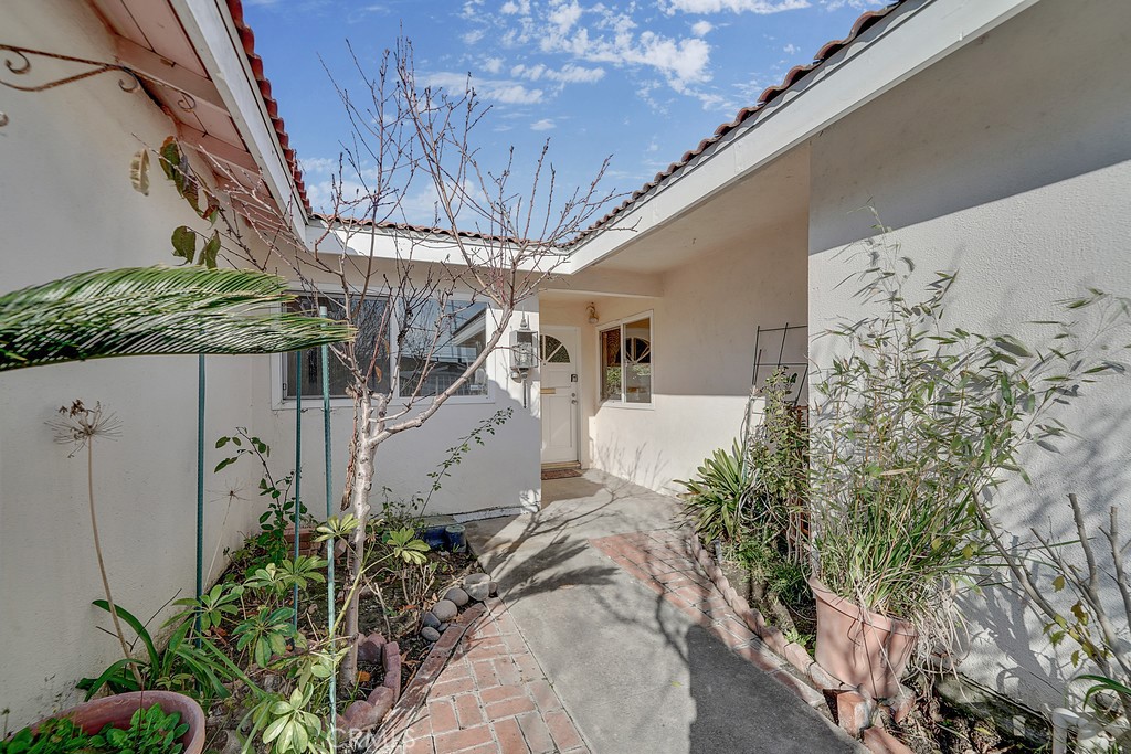 6781 Bridgewater Drive