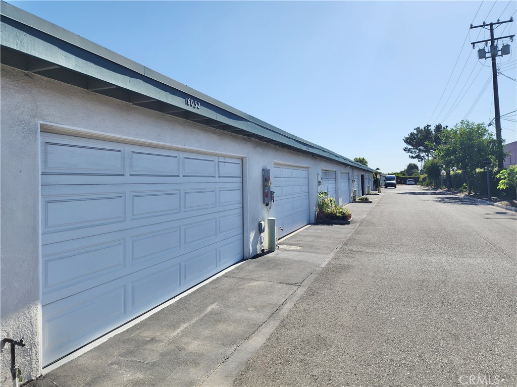 16032 Mount Carmel Court