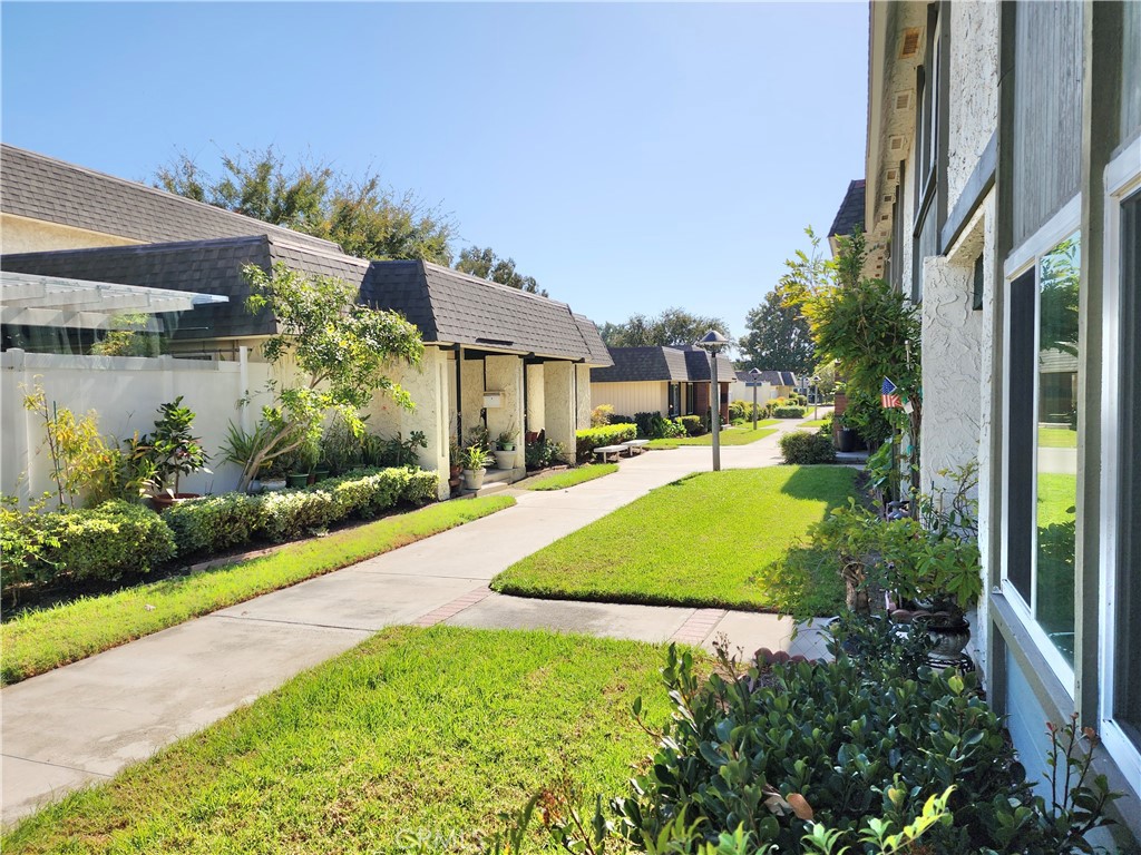 16032 Mount Carmel Court