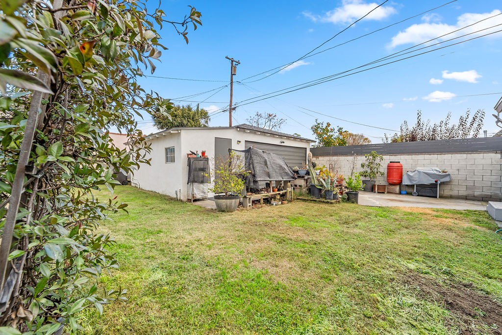 1515 E Hungerford Street