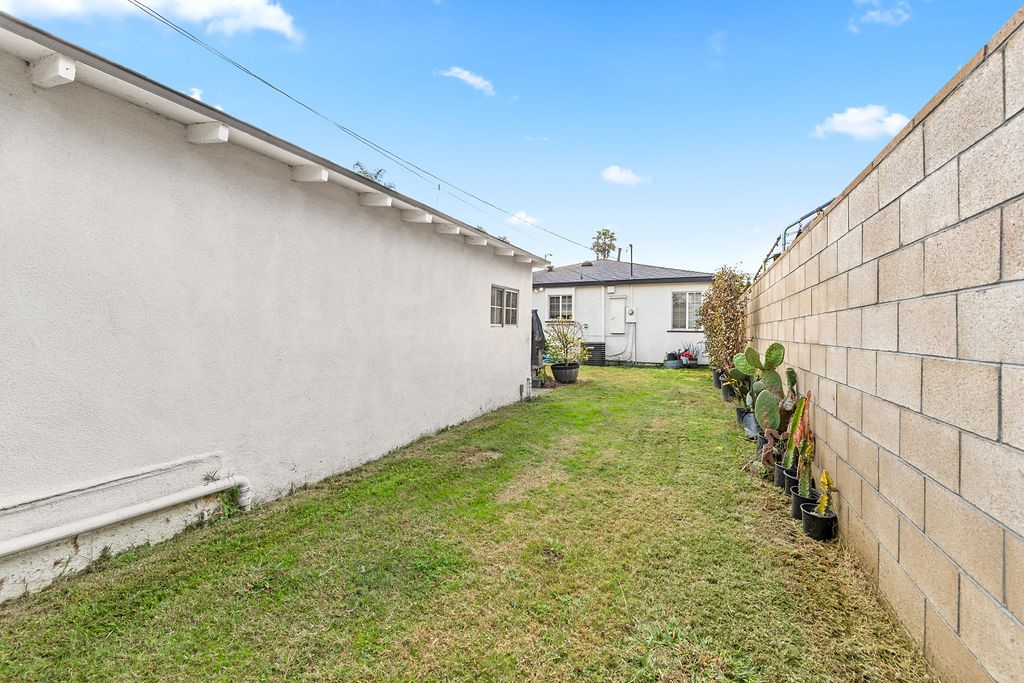 1515 E Hungerford Street