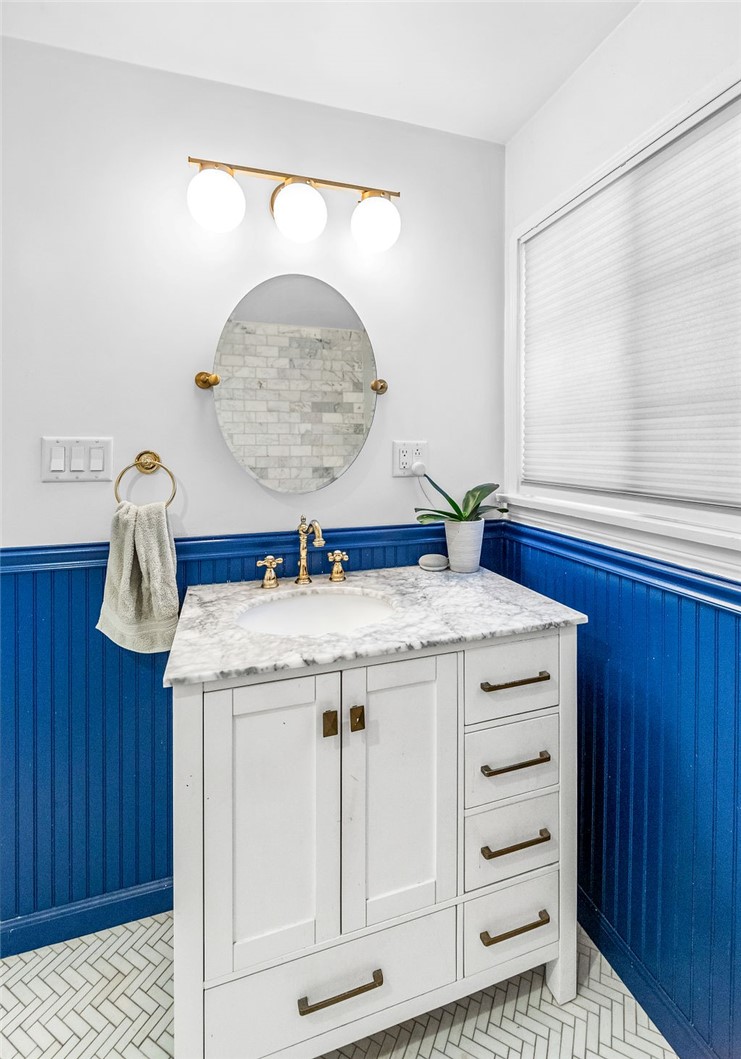 1515 E Hungerford Street