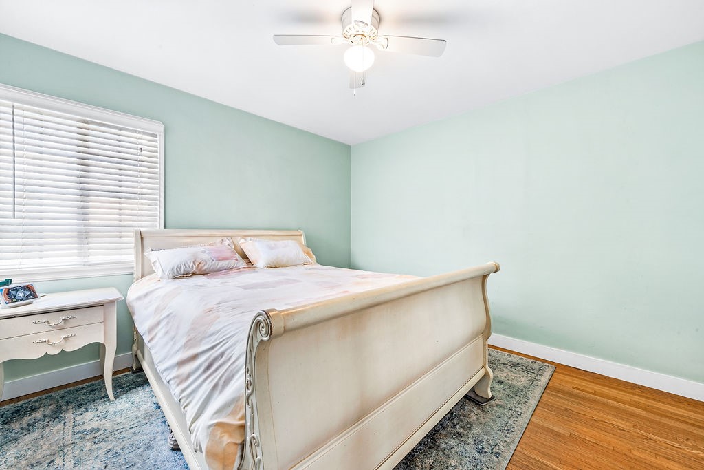 1515 E Hungerford Street