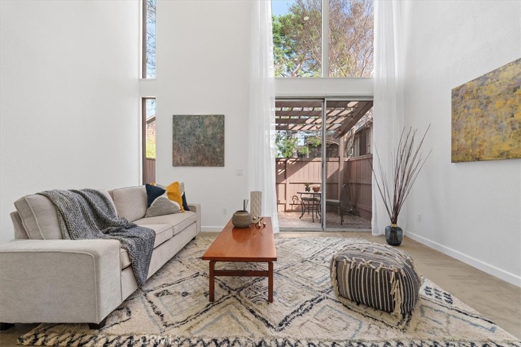 1074 N Cabrillo Park Drive D