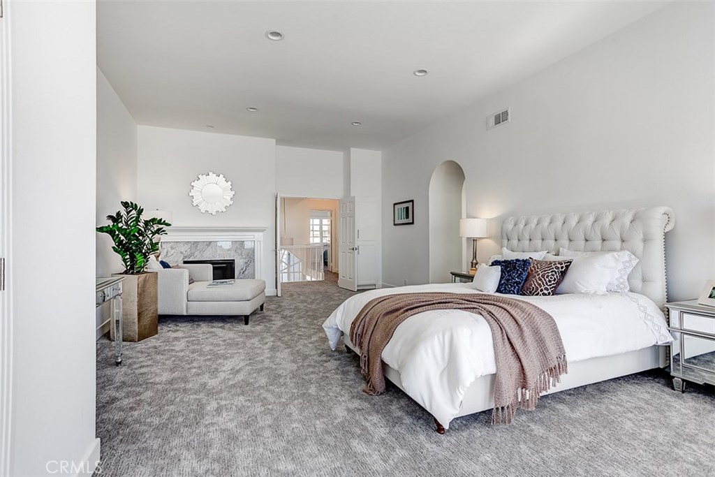 24444 Alta Vista Drive 19