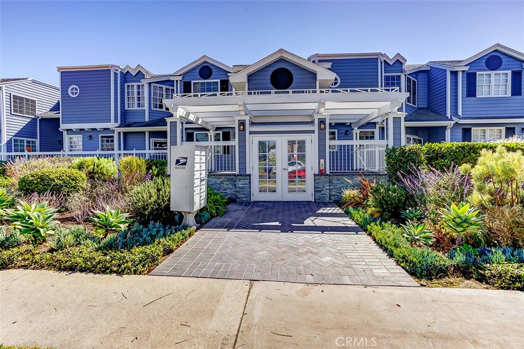 24444 Alta Vista Drive 19