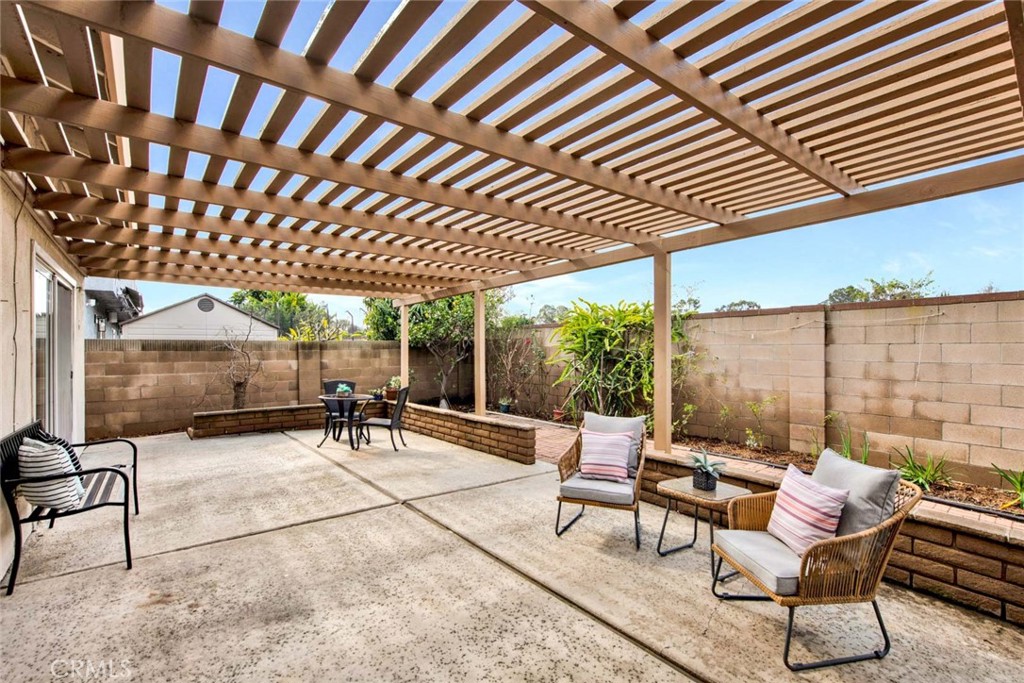 18595 Morongo Street