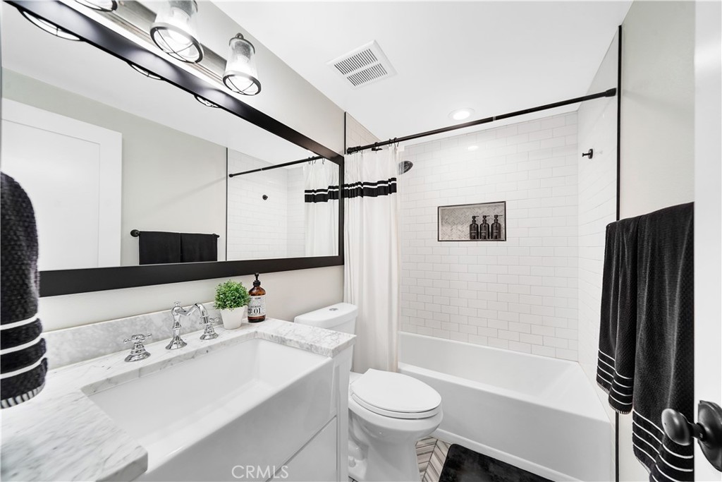 10216 Black River Court