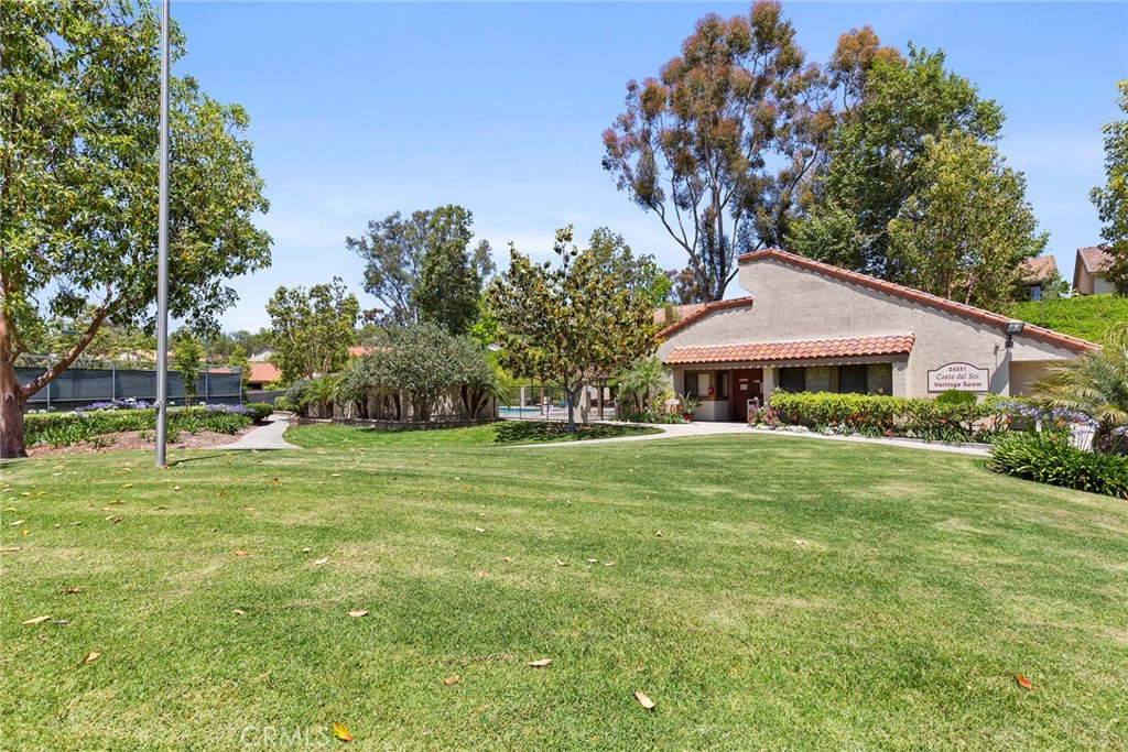 27708 Calle Valdes