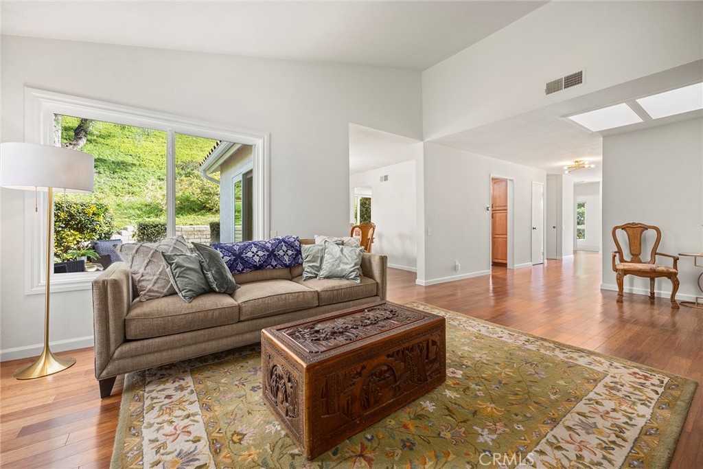 27708 Calle Valdes