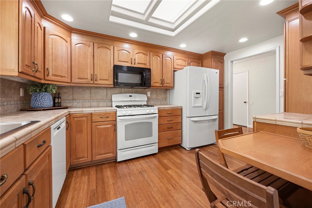 27708 Calle Valdes