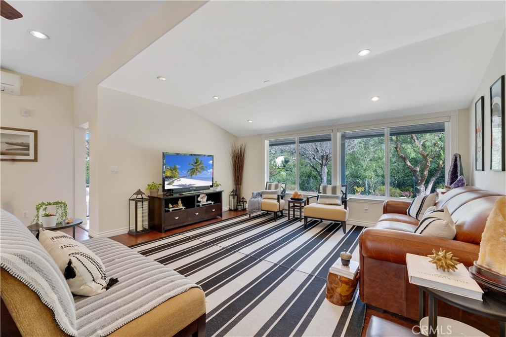 30522 Hamilton Trail