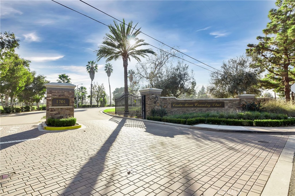 1627 Tustin Avenue B