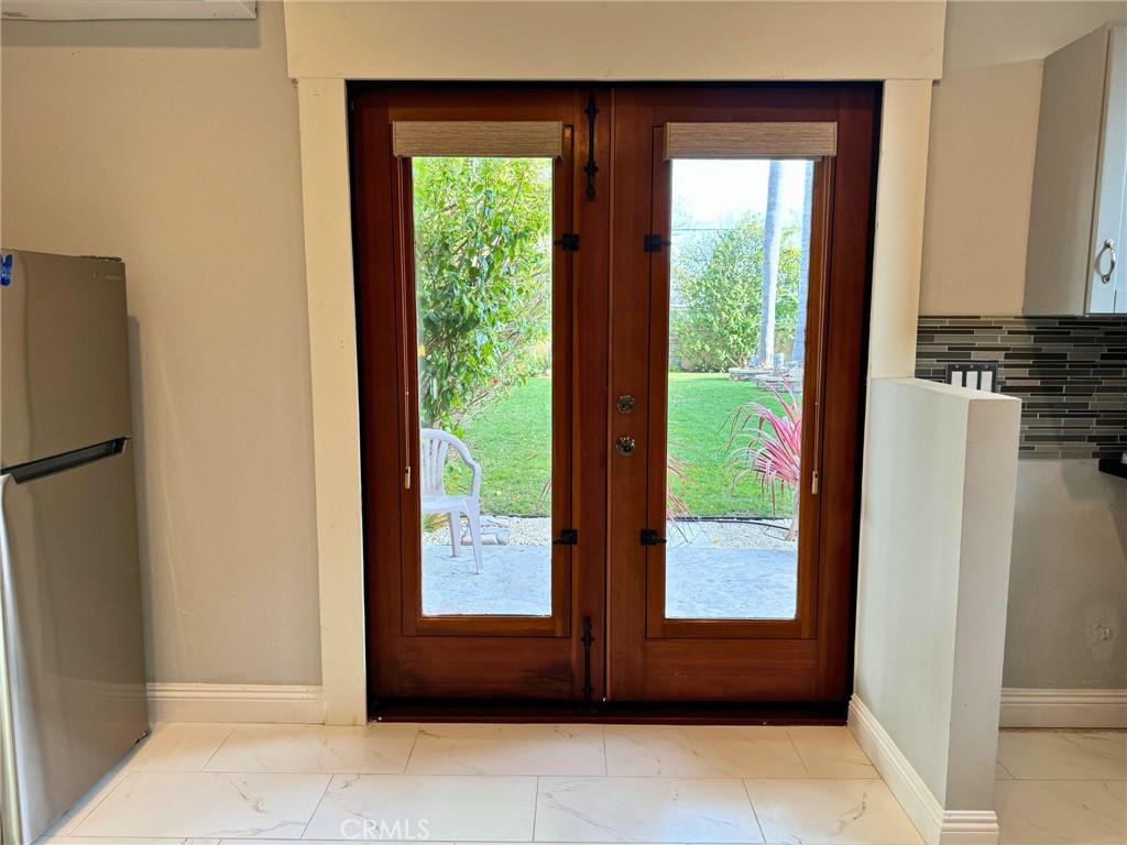 1627 Tustin Avenue B