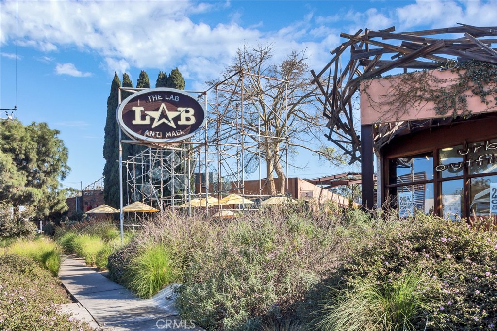 1627 Tustin Avenue B