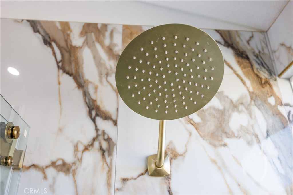 32485 Oak Knoll Lane