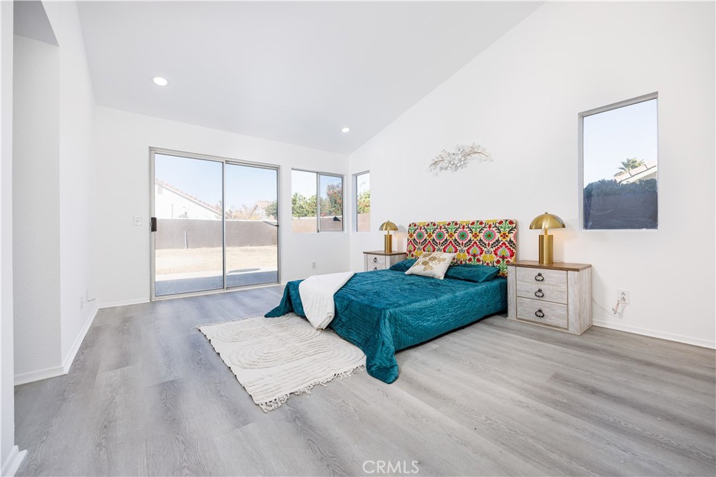 32485 Oak Knoll Lane