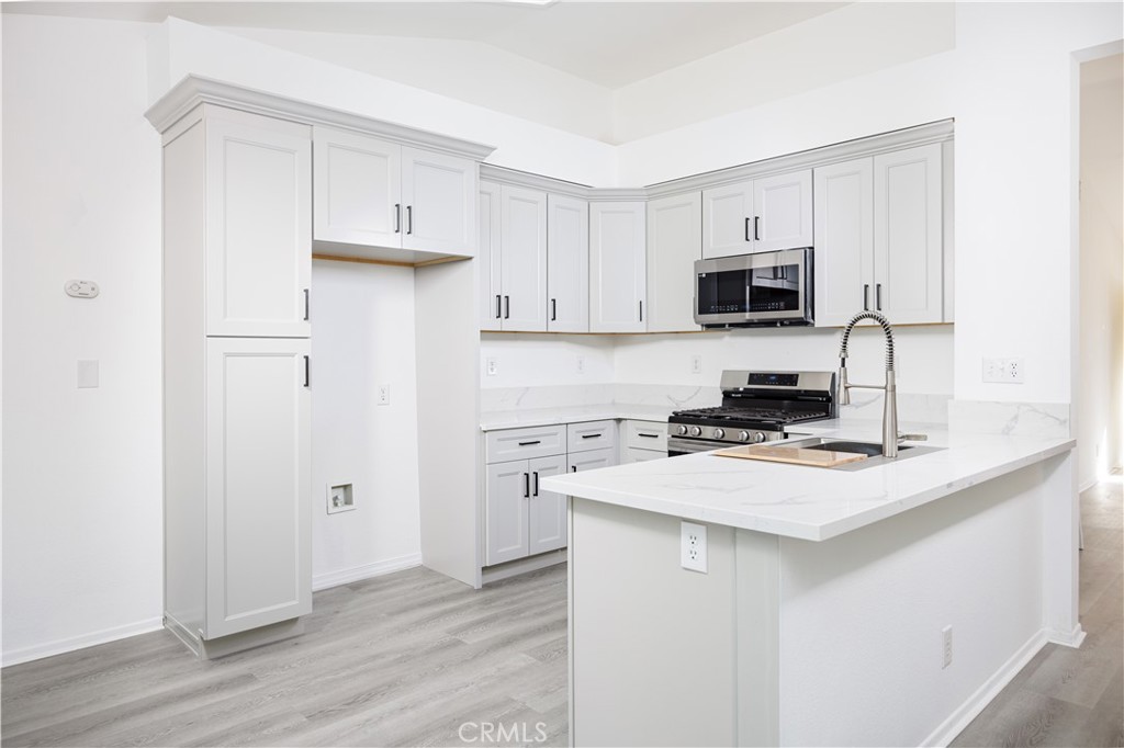 32485 Oak Knoll Lane