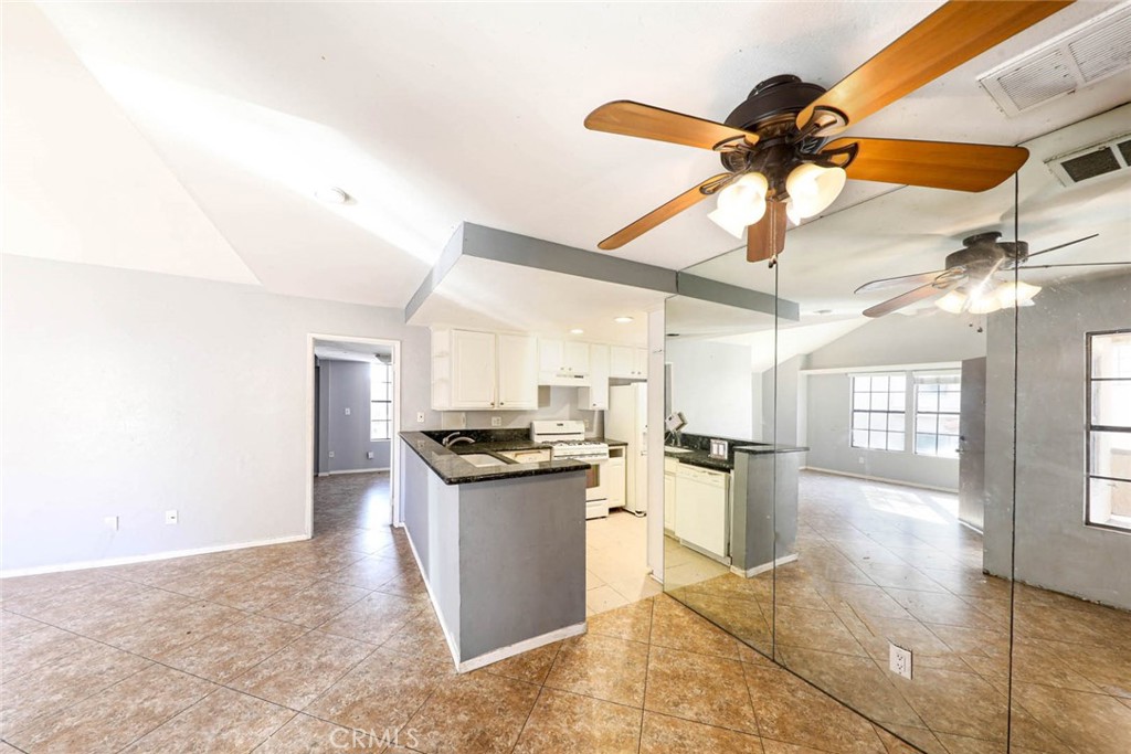 1066 Calle Del Cerro 1410