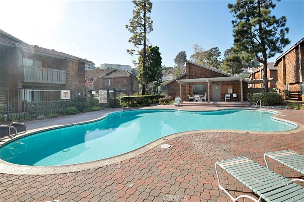 33852 Del Obispo Street 37