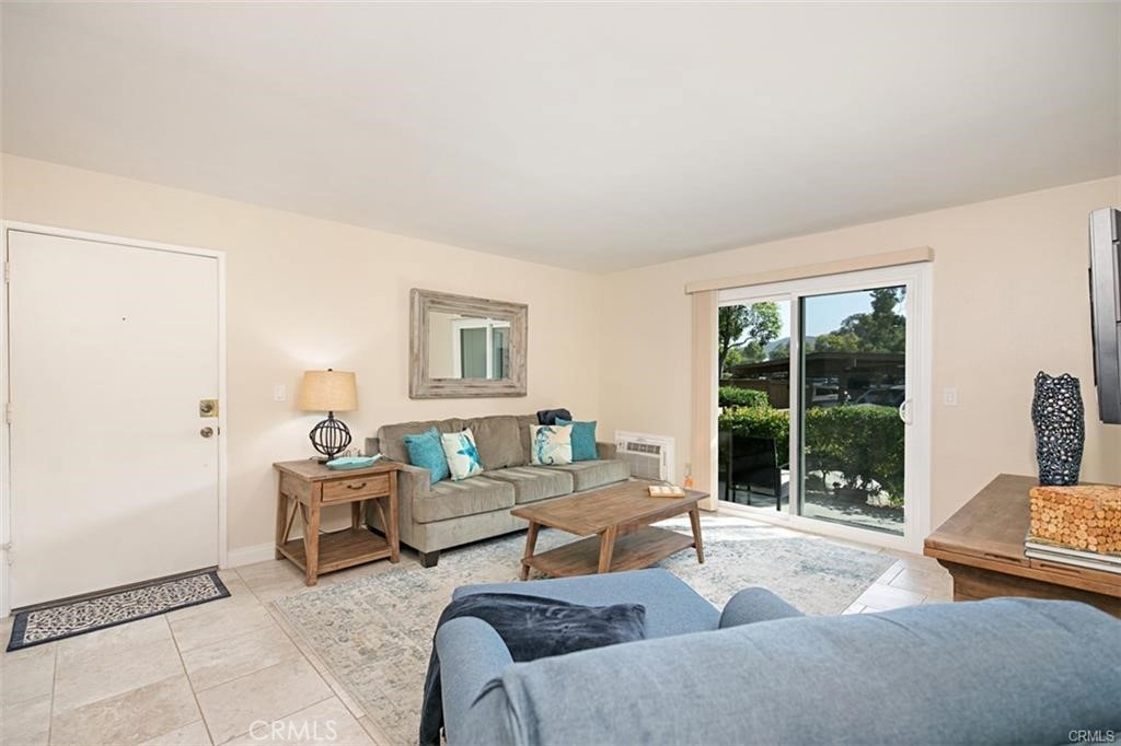 33852 Del Obispo Street 37