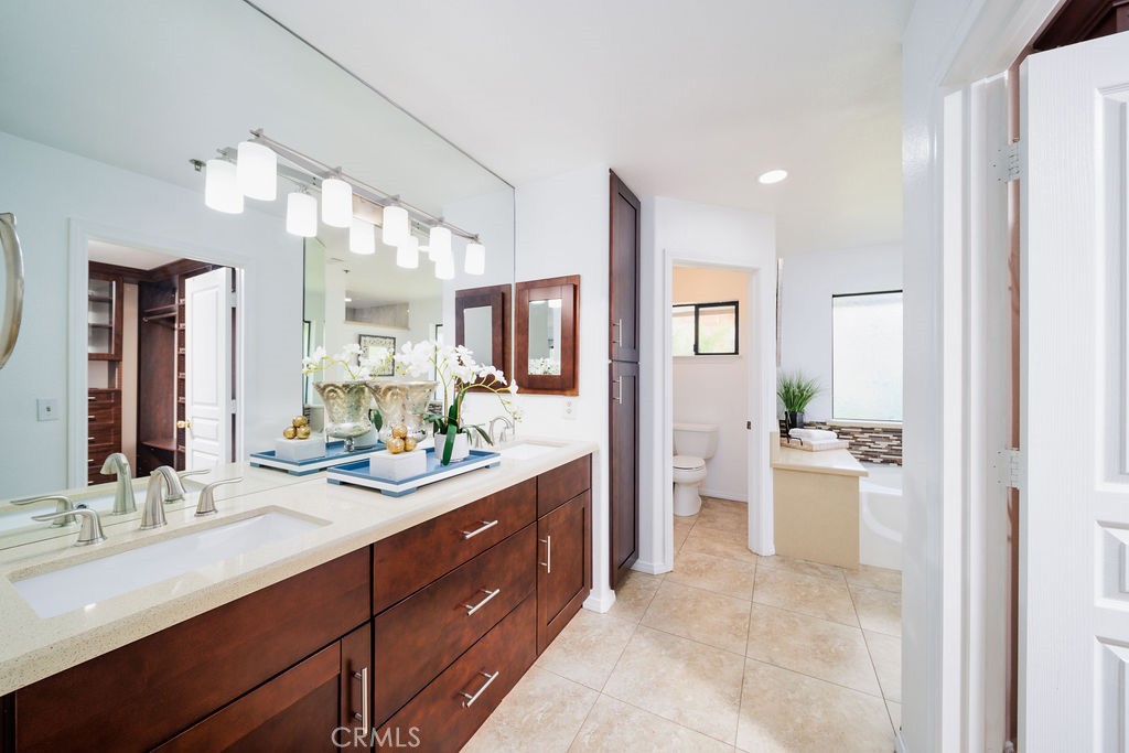 6617 Applewood Street