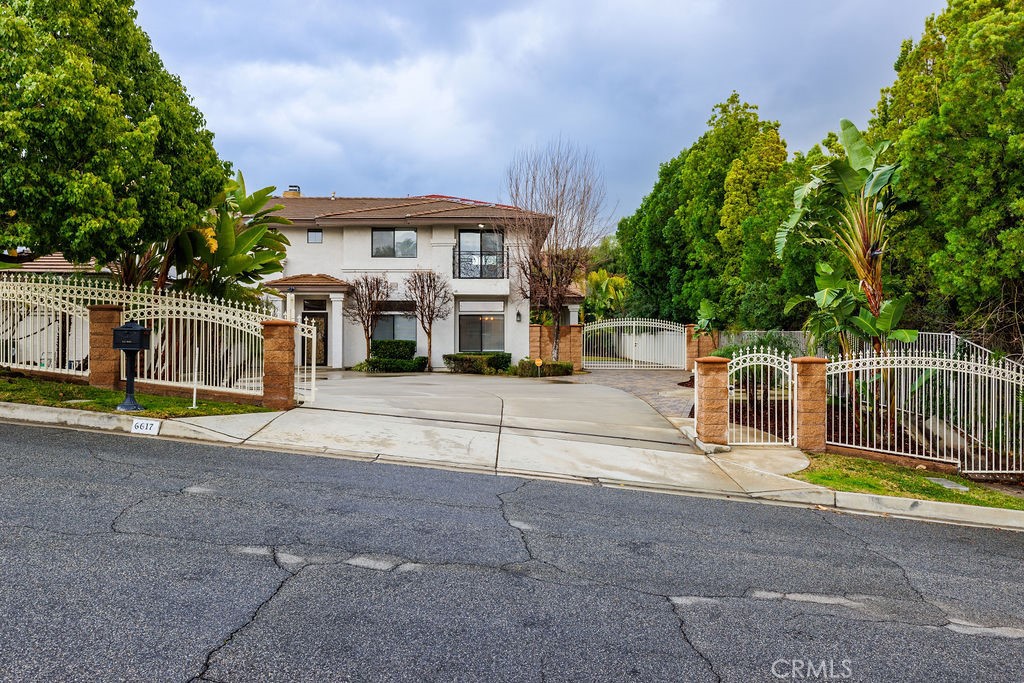 6617 Applewood Street