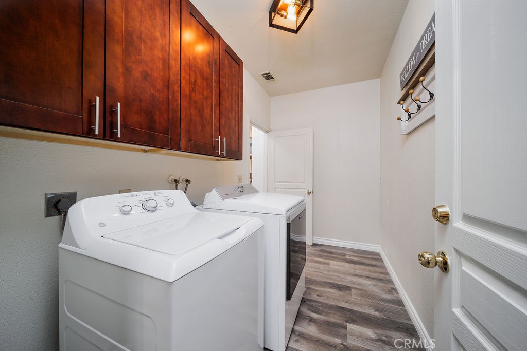 6617 Applewood Street