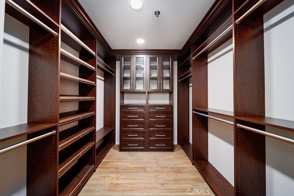 6617 Applewood Street