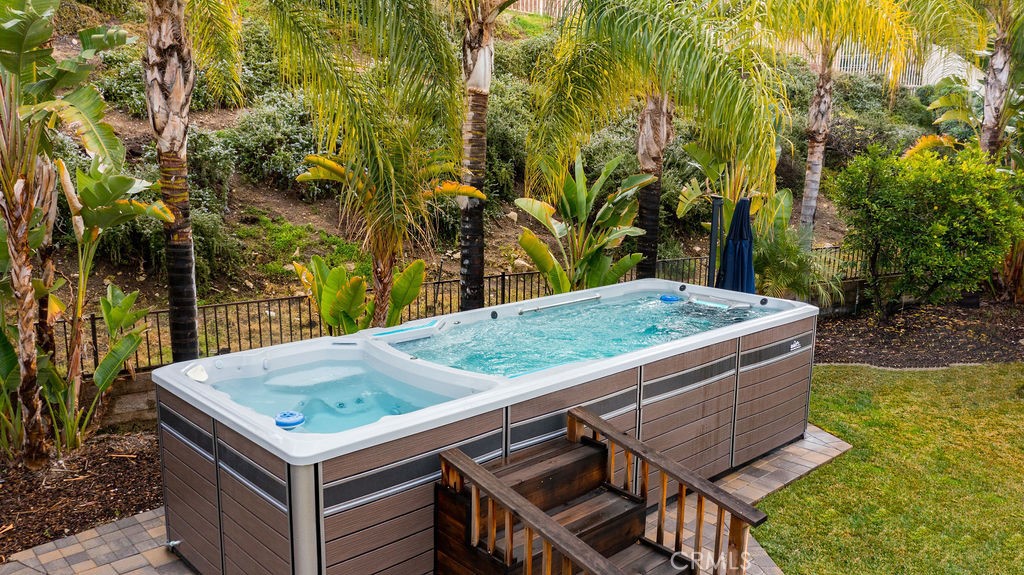 6617 Applewood Street