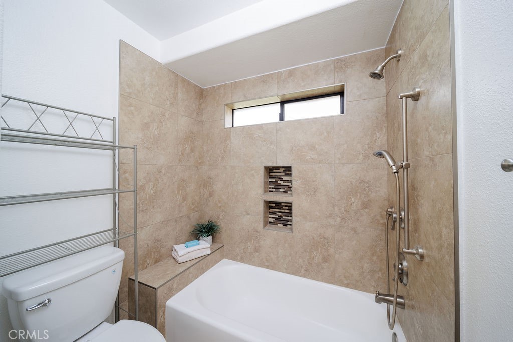 6617 Applewood Street