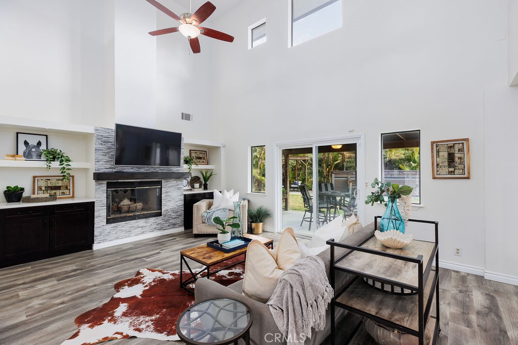 6617 Applewood Street