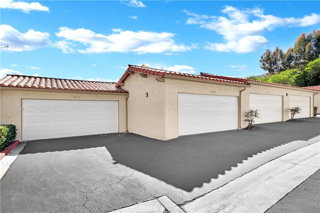 31646 W Nine Drive B115