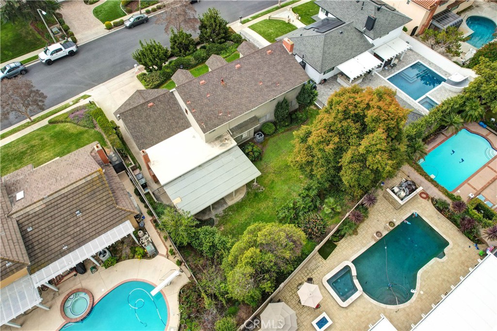 1294 Birchcrest Avenue