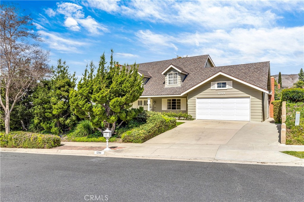 1294 Birchcrest Avenue