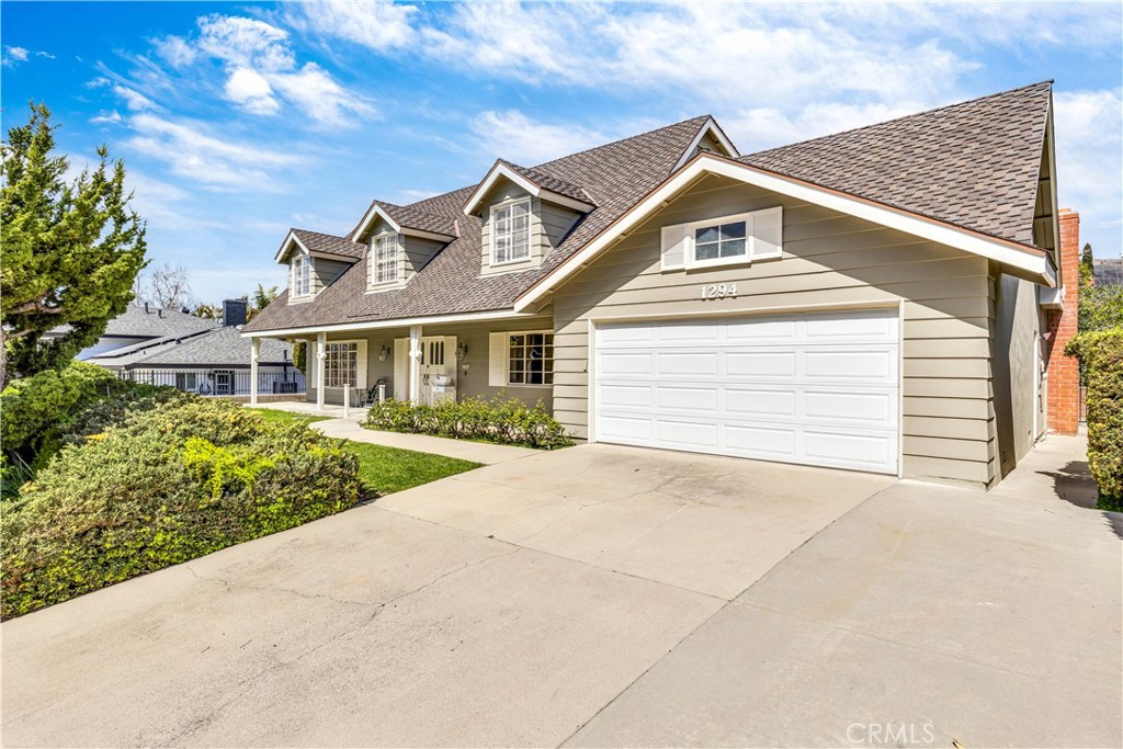 1294 Birchcrest Avenue