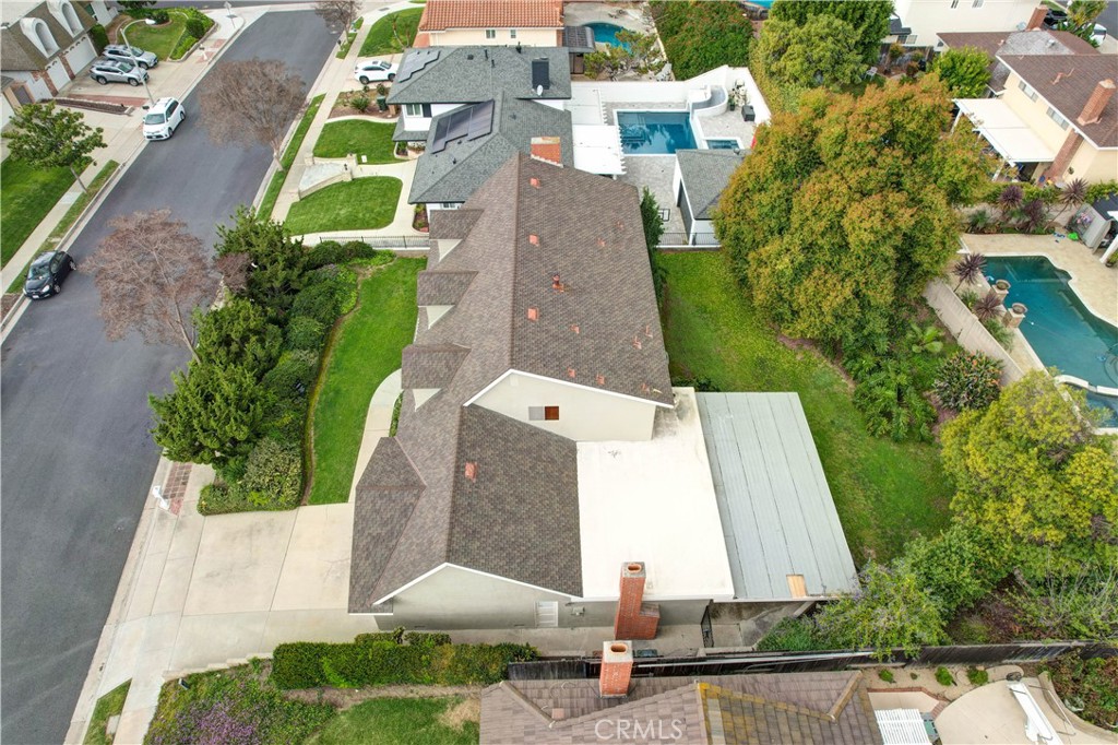 1294 Birchcrest Avenue