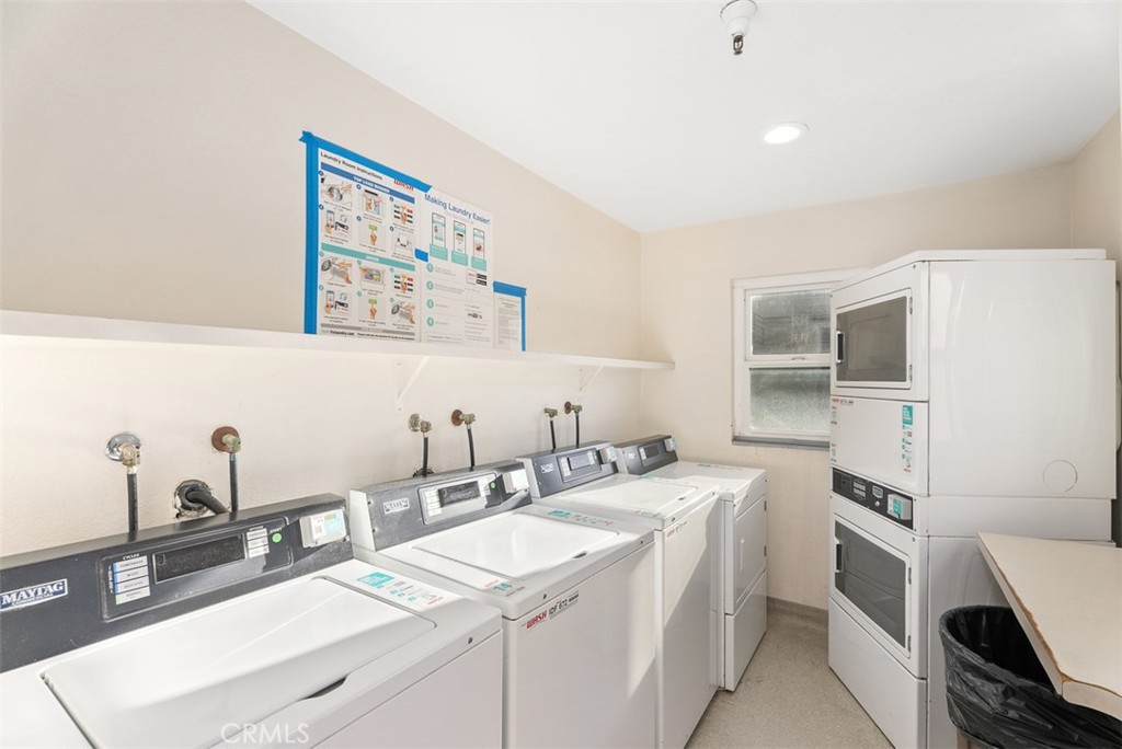 1200 Pacific Coast 321