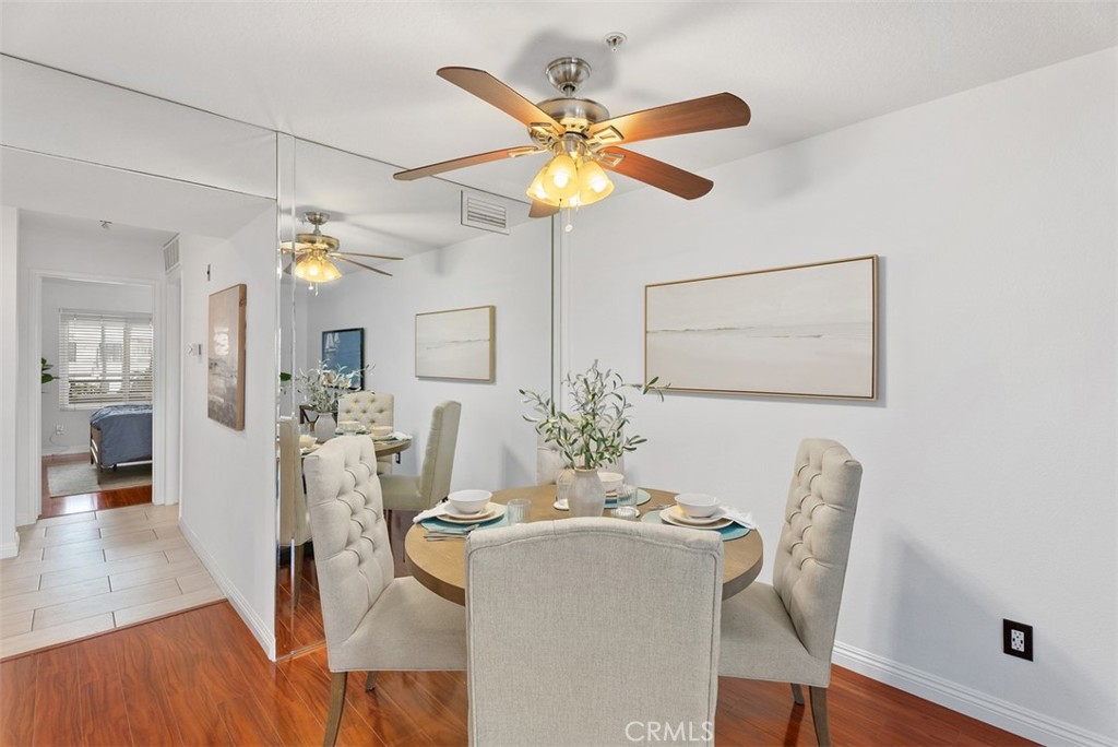 1200 Pacific Coast 321