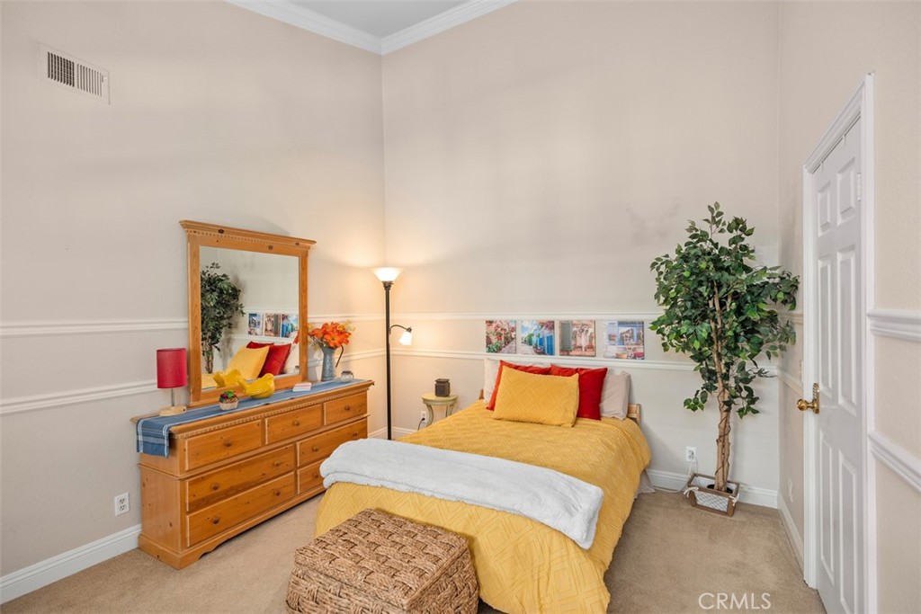 3630 S Bear Street 67