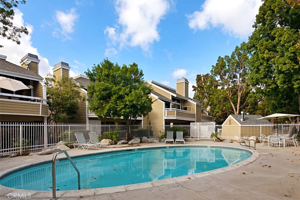 3630 S Bear Street 67