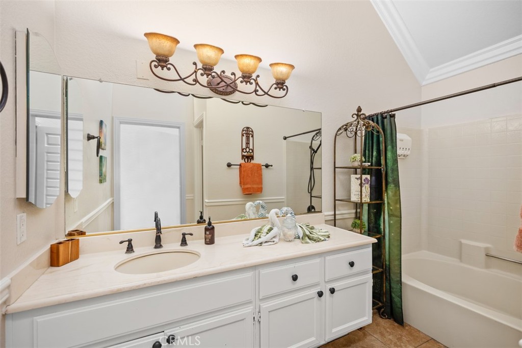 3630 S Bear Street 67