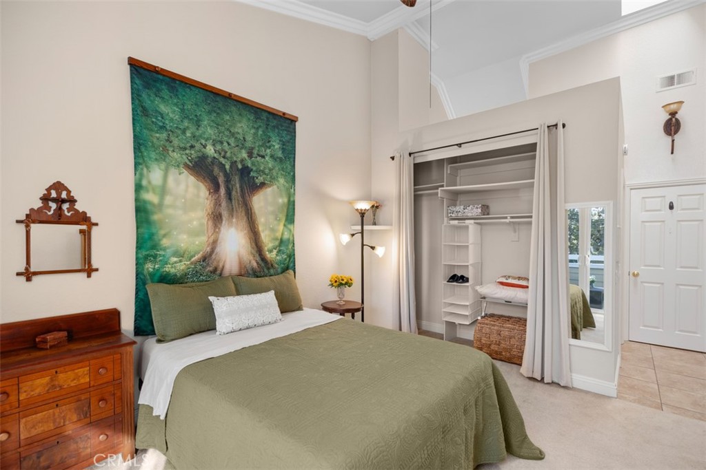 3630 S Bear Street 67