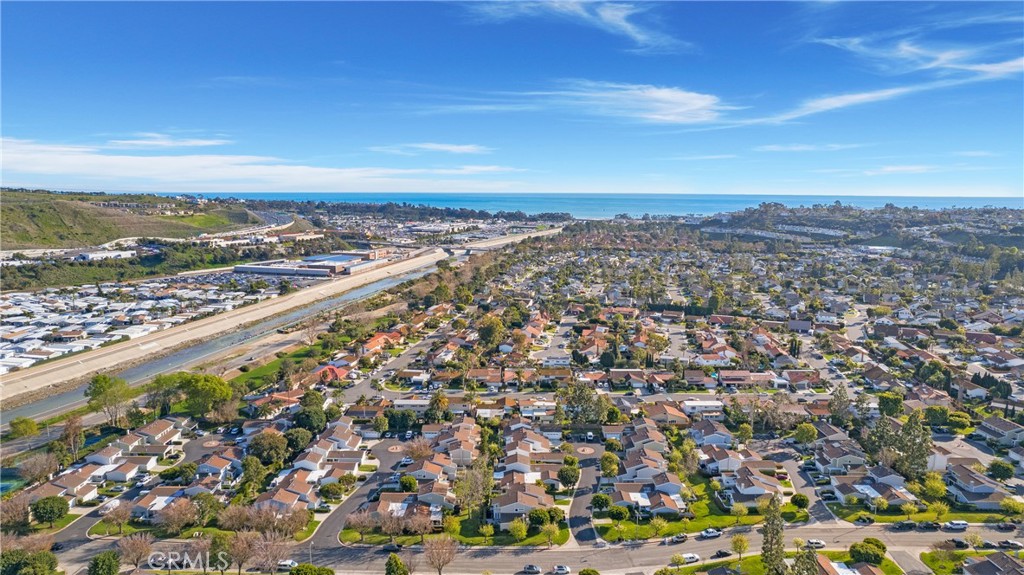 33086 Southwind Court