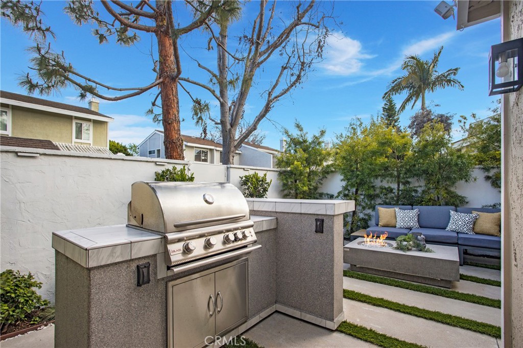 33086 Southwind Court