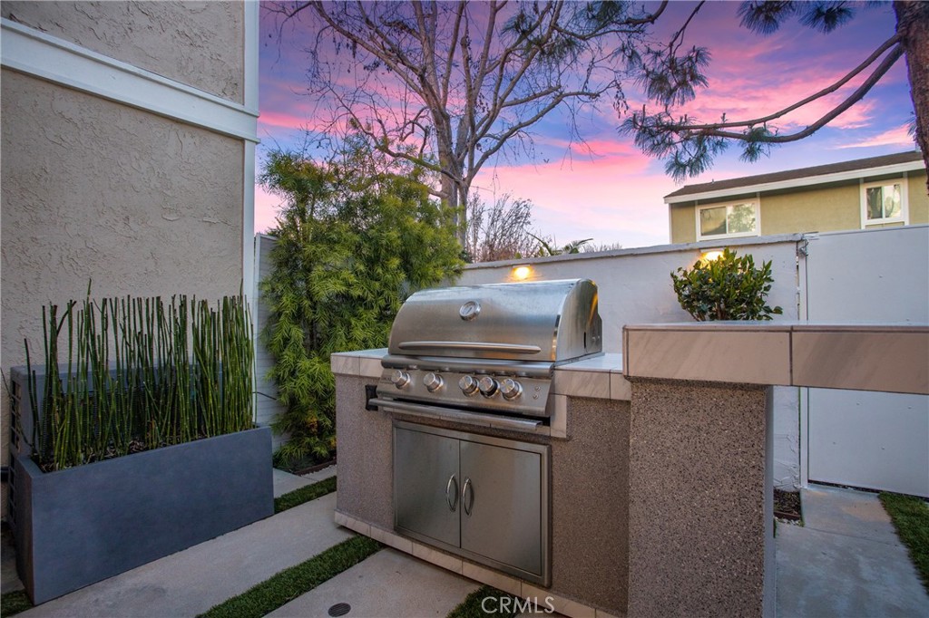 33086 Southwind Court