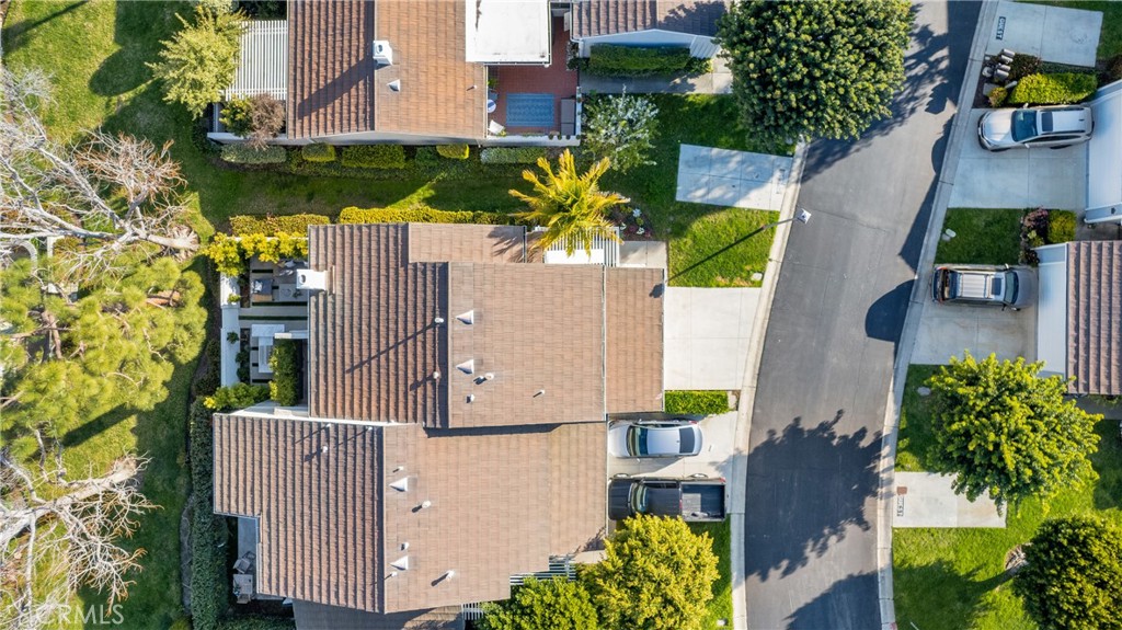 33086 Southwind Court