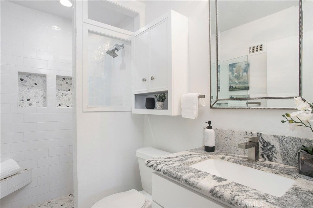 33086 Southwind Court