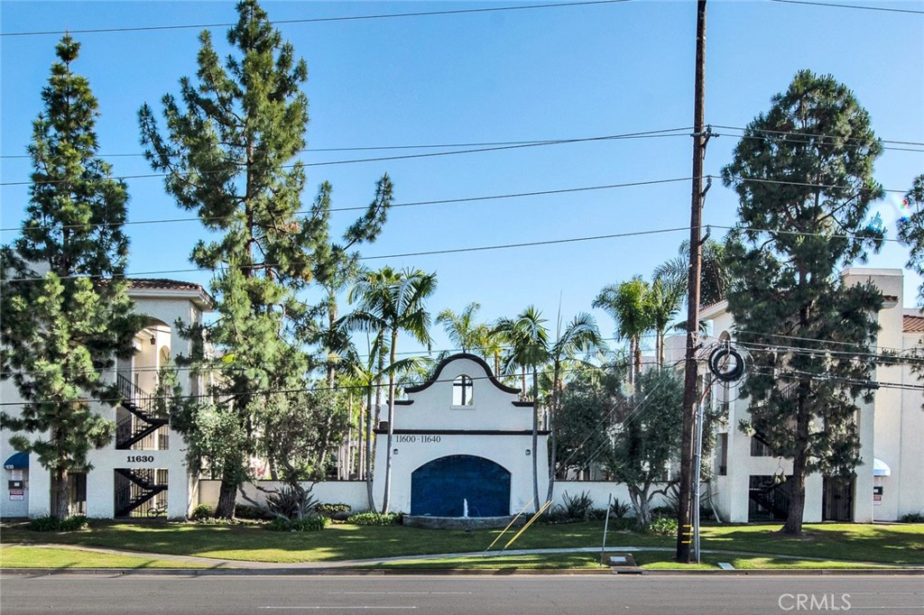 11630 Warner Avenue 610